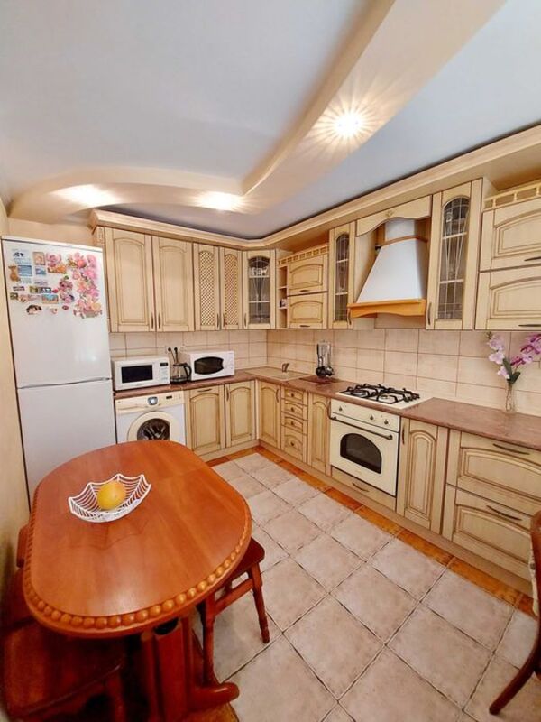 Продам 3-х комнатную квартиру на Жадова в Кропивницком фото 1